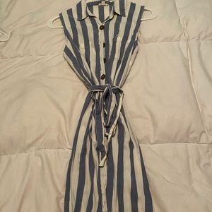 Button down tie dress